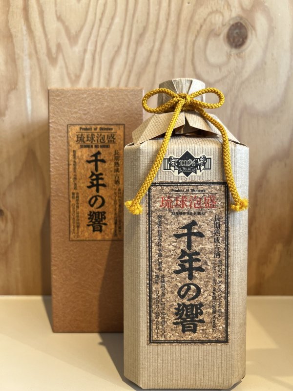 画像1: 千年の響〜泡盛〜ALC25度720ml (1)