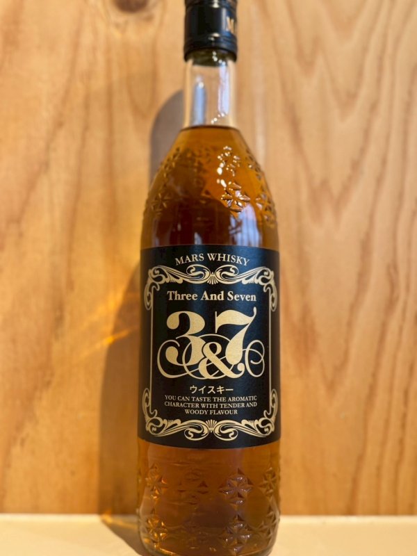 画像1: マルスウイスキー〜３＆７〜720ml (1)