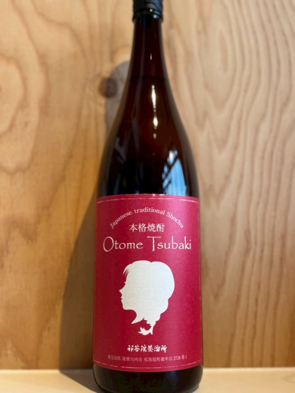 画像1: Otome　Tsubaki〜芋焼酎〜ALC25度1.8L (1)